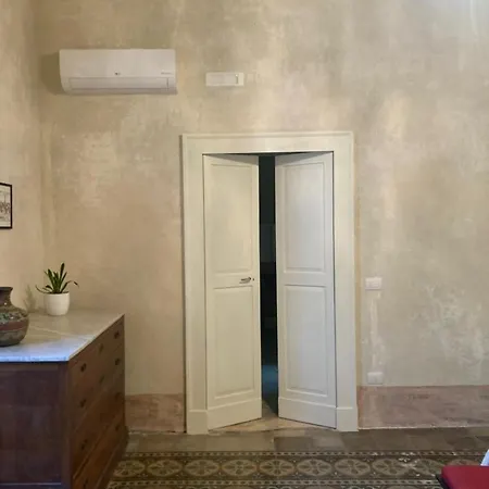 Palazzo Cariddi Bed and Breakfast Nardò