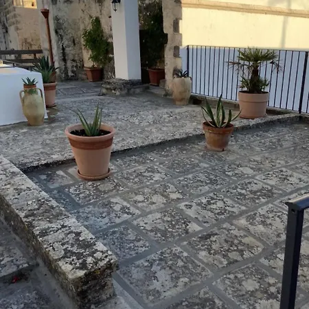 Bed and Breakfast Palazzo Cariddi Nardò