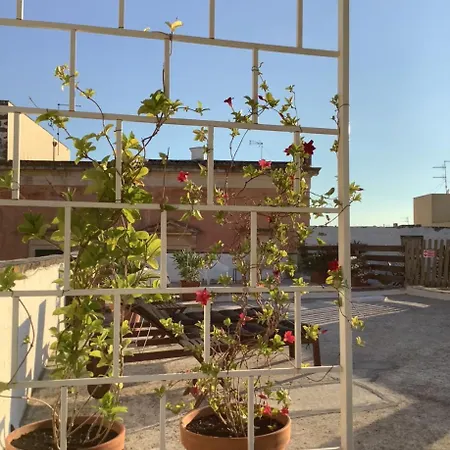 Palazzo Cariddi Bed and Breakfast 4*