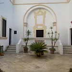 Bed & Breakfast Palazzo Cariddi 4*
