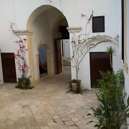 Palazzo Cariddi Bed & Breakfast Nardo