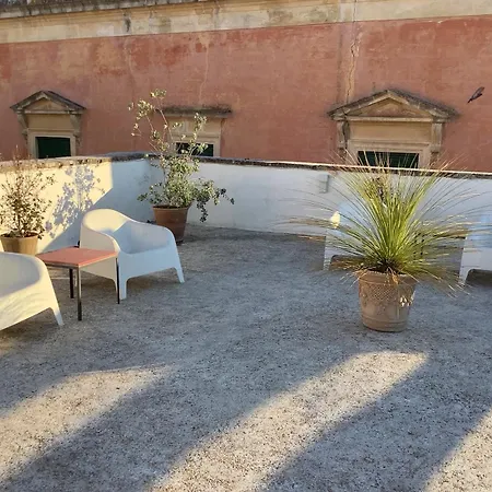 Palazzo Cariddi 4*