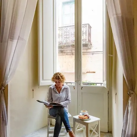 Palazzo Cariddi Bed & Breakfast